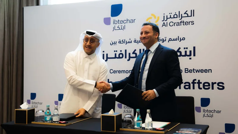 Signature du partenariat entre Ibtechar et AI Crafters à Doha